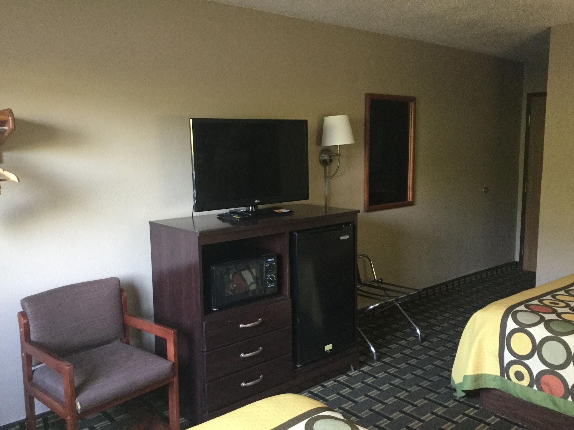 Super 8 By Wyndham Youngstown/Austintown Εξωτερικό φωτογραφία
