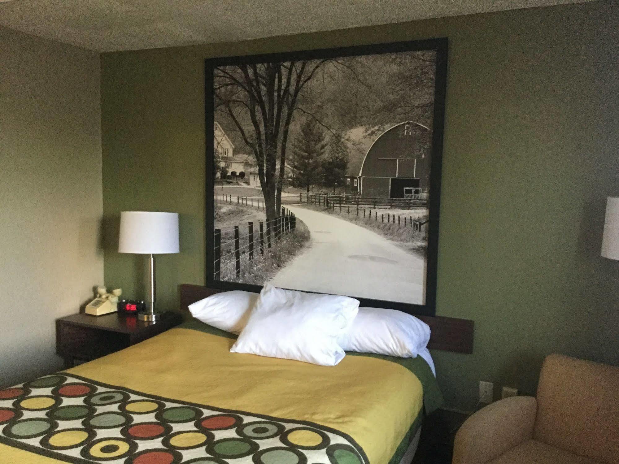 Super 8 By Wyndham Youngstown/Austintown Εξωτερικό φωτογραφία